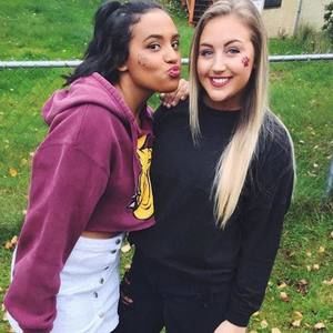 Meet your Posher, Taylor